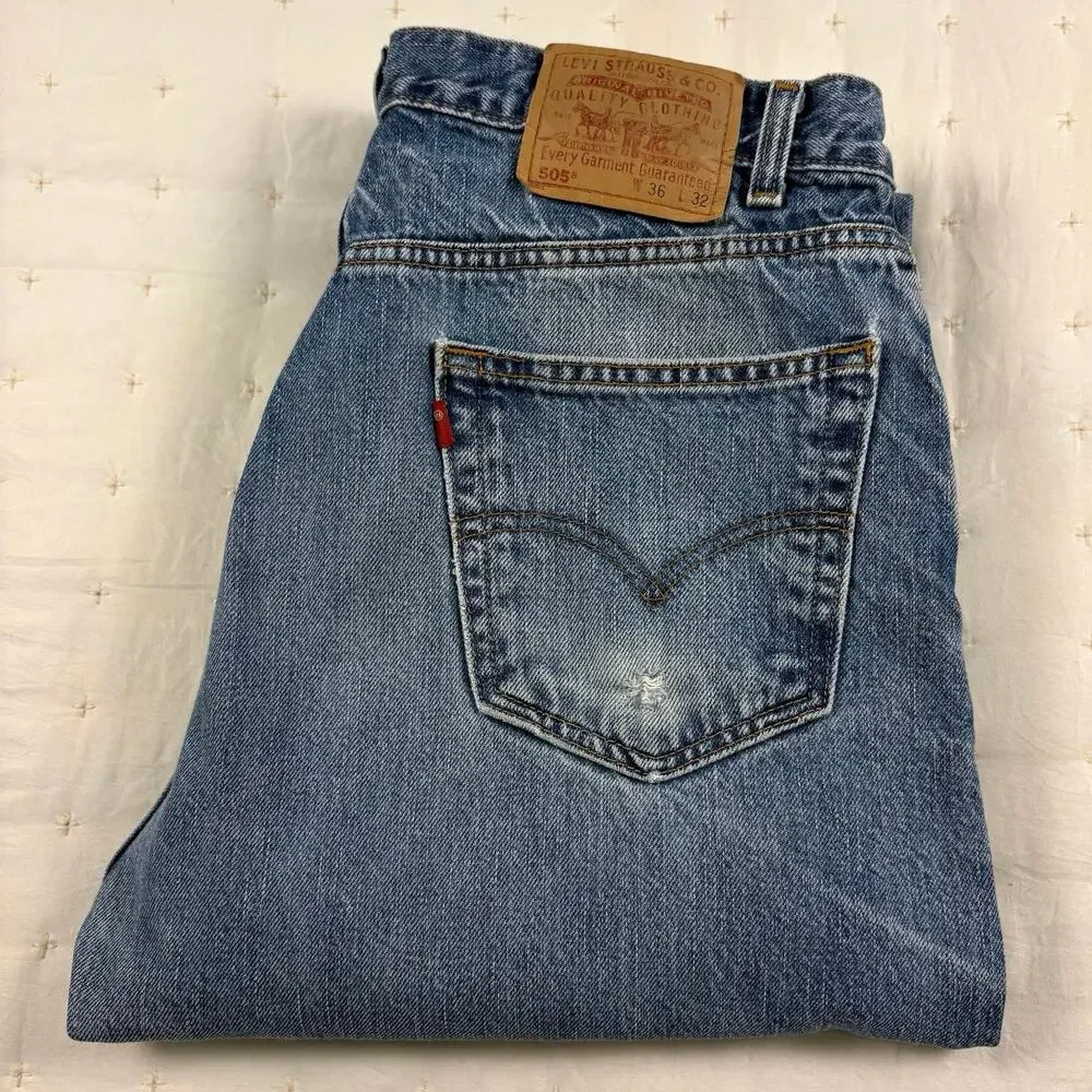 Levi's Vintage 505 Jeans Men's 36x32 Medium Wash Denim Paper Batwing Tag